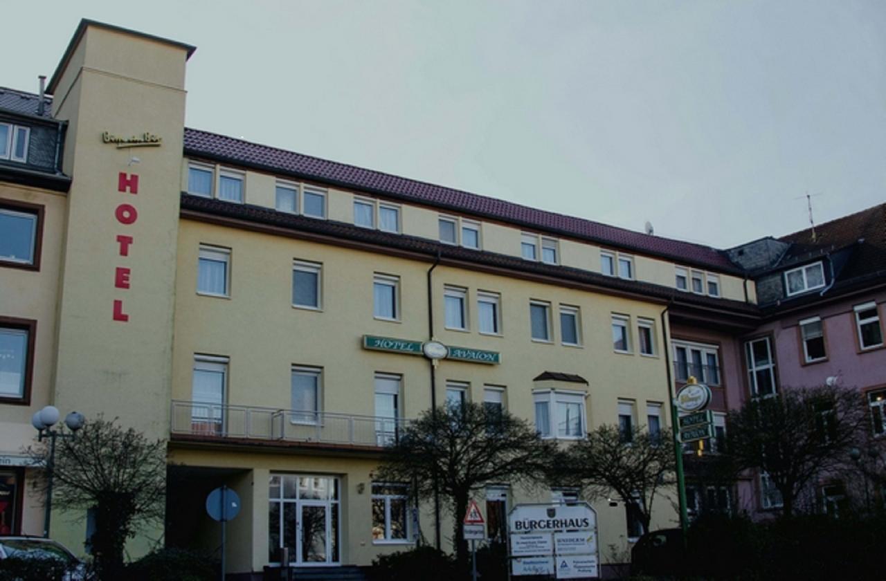 Hotel Avalon Landstuhl Bagian luar foto